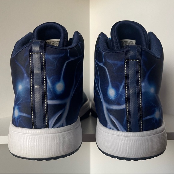 ADIDAS ORIGINALS VERITAS MID Lightning Neutron Blue Sneakers - Picture 3 of 7